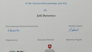Dyplom nagrodzonej uczennicy